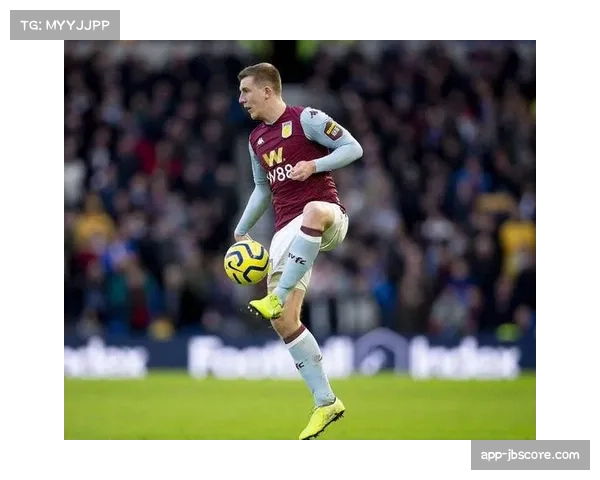 半场战报：伯恩茅斯2-1领先利物浦，斯科特、希门尼斯连场破门